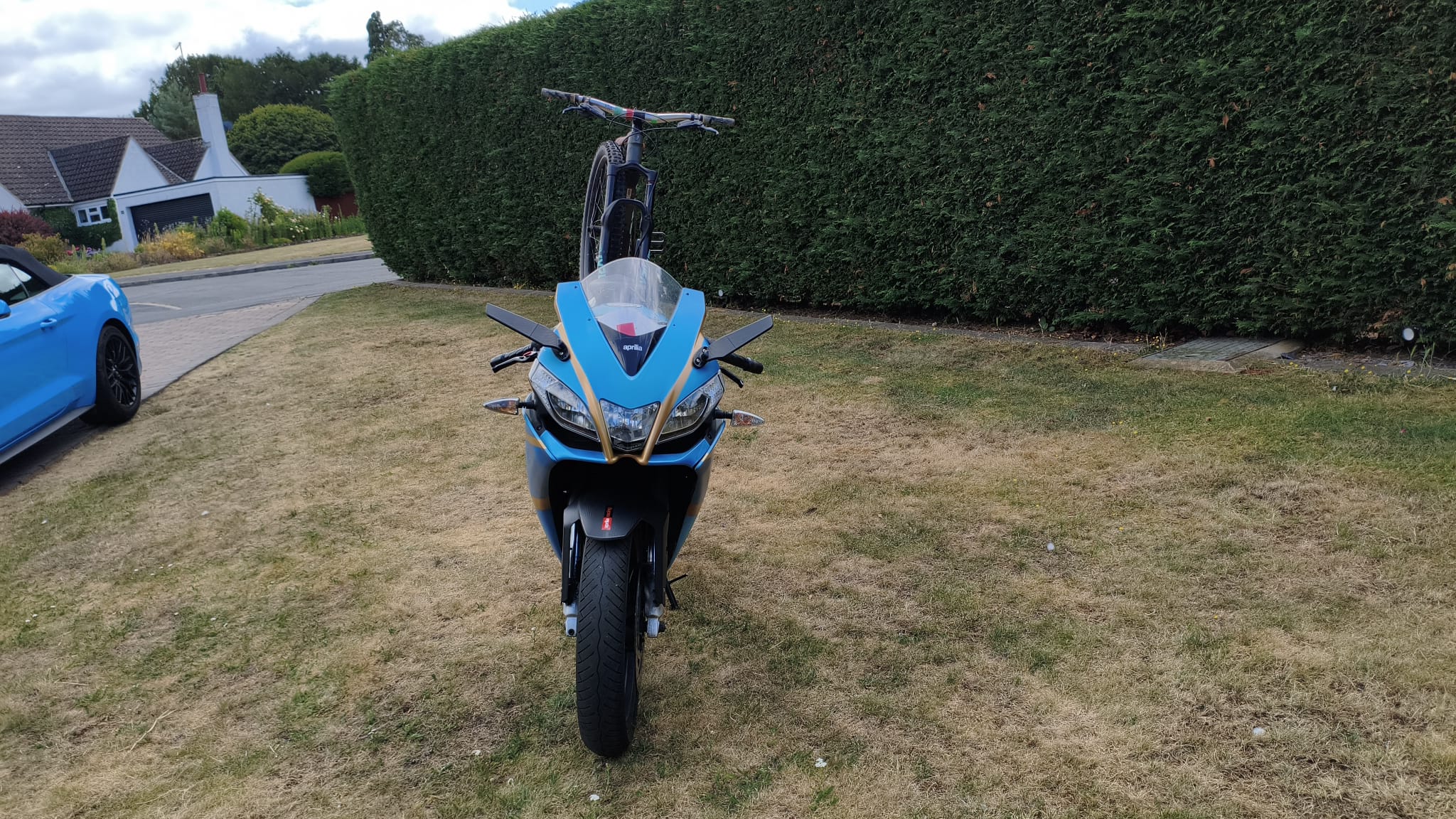 Bicycle Carrier for Motorbike - Aprilia RS125 / RSV4 125
