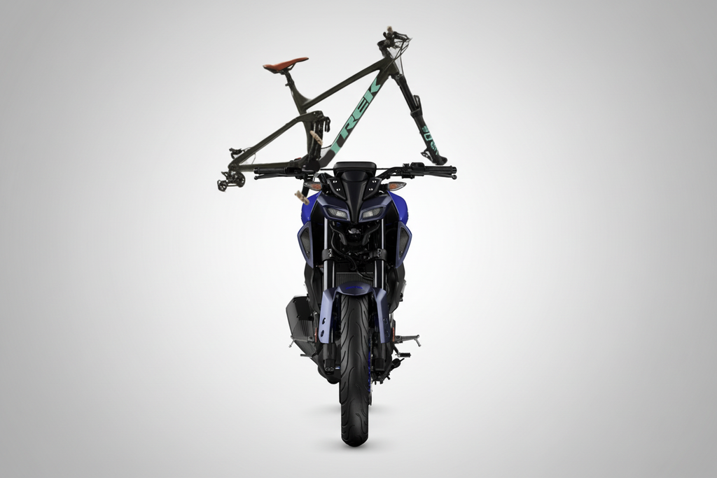 MT-125 with subtle grey background